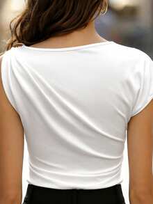Balvessa Spring/Summer New Design Twist Metal Buckle Fitted Blouse, Elegant French Style Commuter Shirt For Women - White - View 3