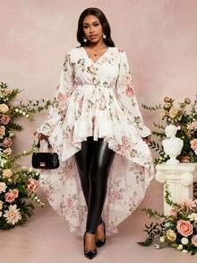 SHEIN Lady CURVE 大码女式V领印花褶皱休闲百搭日常上衣 - 彩色 - 查看 2