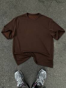 OTTIMOZO Camiseta de cuello redondo casual y versátil de color liso para hombres - Café integral - Ver 3
