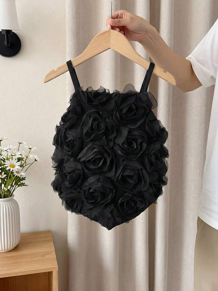 SHEIN Vintaside Kids Áo crop top Y2K họa tiết hoa hồng 3D màu đen ngọt ngào mát mẻ thời trang cơ bản đa năng cho bé gái, thích hợp cho tiệc tùng, lễ kỷ niệm, chụp ảnh, mùa xuân/hè - màu đen - Xem 1