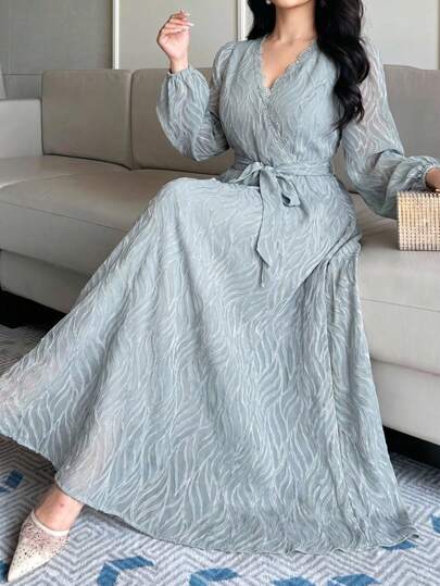 Feyla Plus Size Elegant Solid Color Cutout Midi Dress For Commuting