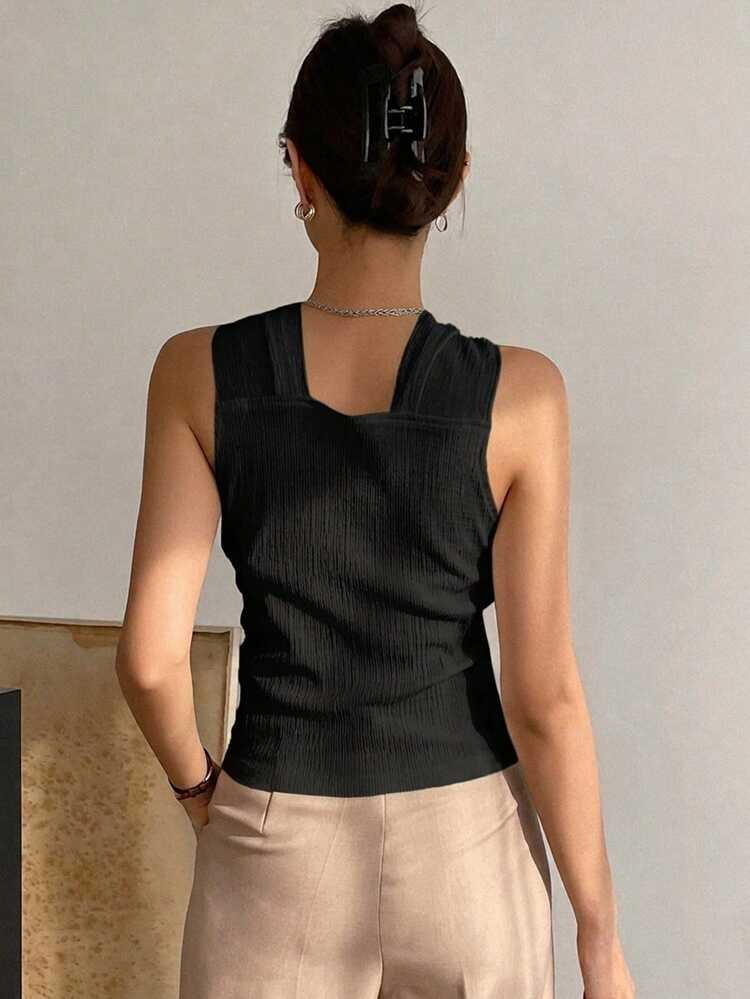 Solid Color Textured Twist Front Sleeveless Bodycon Tank Top For Women