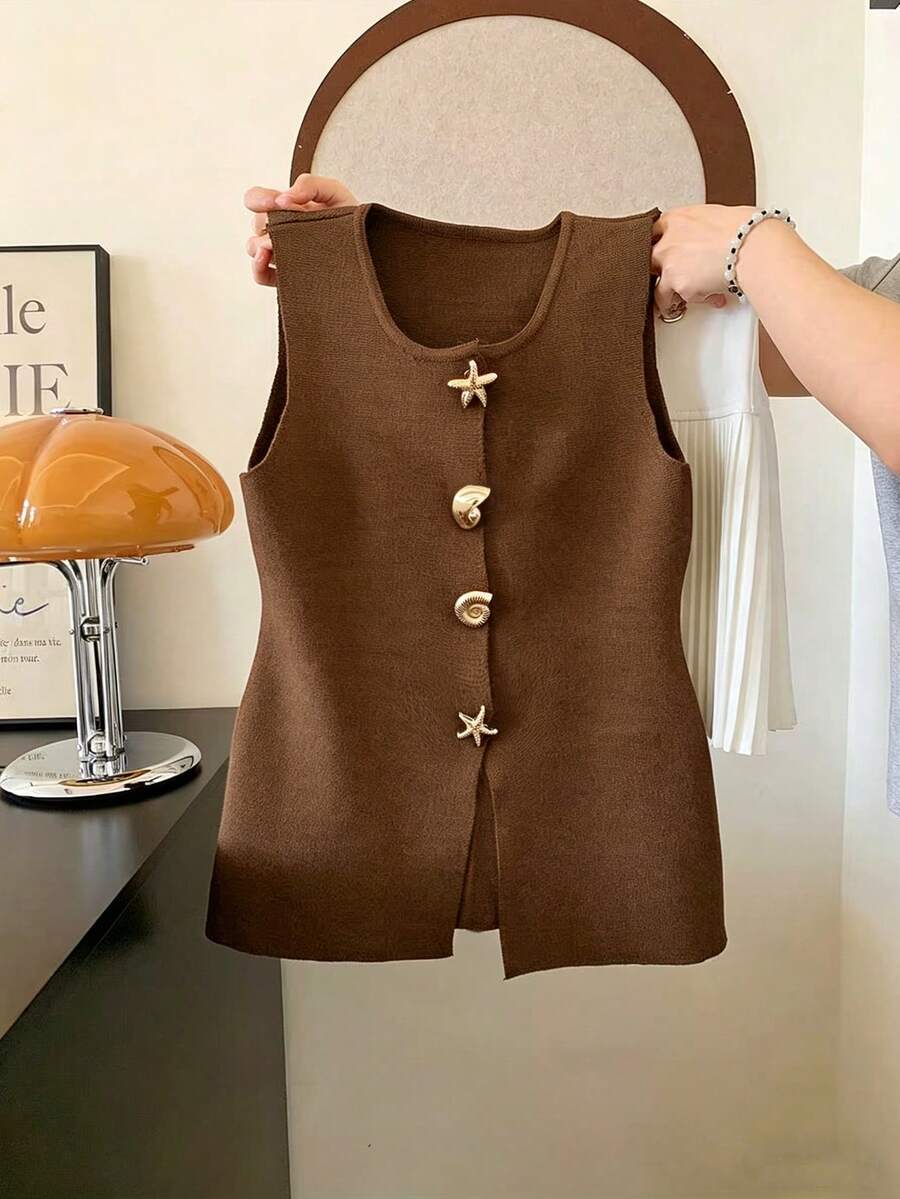 GlowEve CURVE 2026 Plus Size Women's Fashionable Casual Minimalist Versatile Seashell Button Cardigan Vest Perfect For Everyday Wear - Brown - View 1