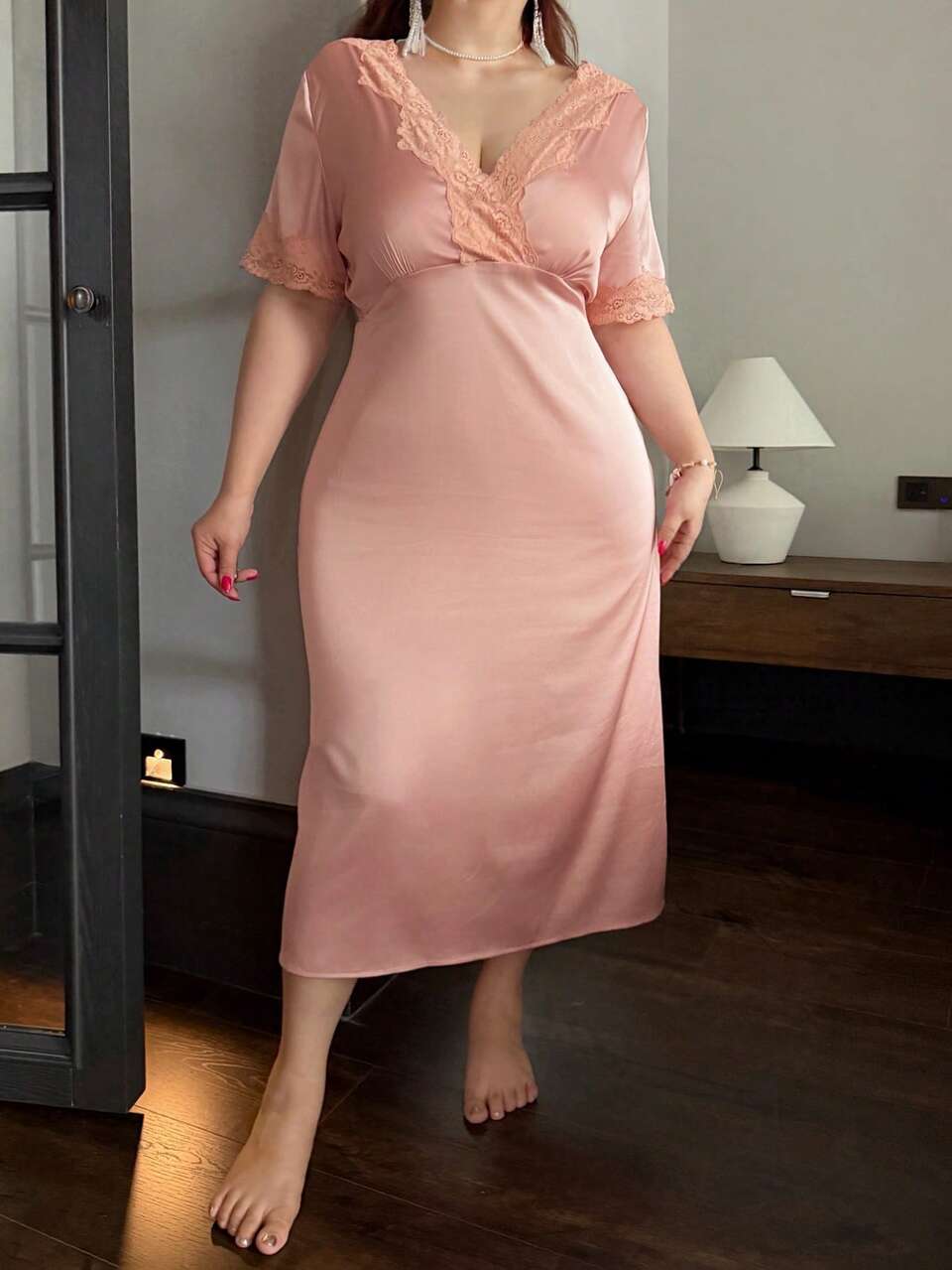 Dazy Plus Plus Size Women Lace Patchwork V-Neck Backless 3/4 Sleeve Long Nightgown, Elegant Pink Sleepwear Summer Pajamas