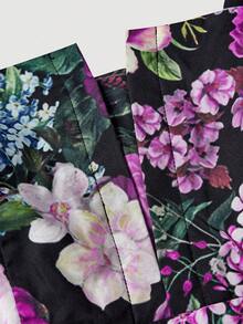 SHEIN MOD Bộ áo liền quần cỡ lớn kiểu dáng cung đình cổ điển in hoa, thích hợp cho lễ hội, tiệc tùng, kỳ nghỉ, kiểu dáng thanh lịch ôm sát in hoa và quần short. - Nhiều màu - Xem 4