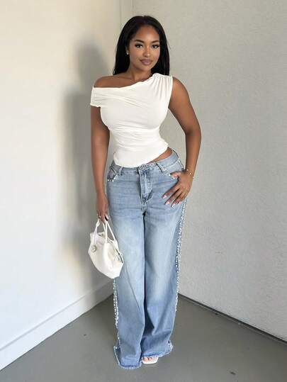 Alexandranx 新款女士性感露肩白色T恤，复古露肩设计，修身打底衫