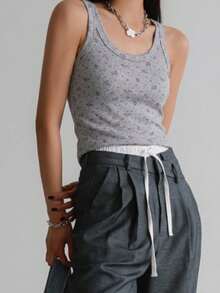 DAZY Women's Casual Ditsy Floral Sleeveless Crop Top, Suitable For Summer Vacation, Daily Commute - Grey - View 3