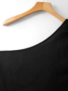 GlowEve CURVE Plus Size Women Metal Flower Buckle Knit Oblique Shoulder Casual Top, Spring/Summer Gym Brown - Black - View 3