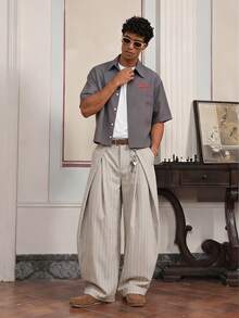 SWAVVY Pantalones casuales de hombre con rayas y corte entallado - Gris Claro - Ver 2