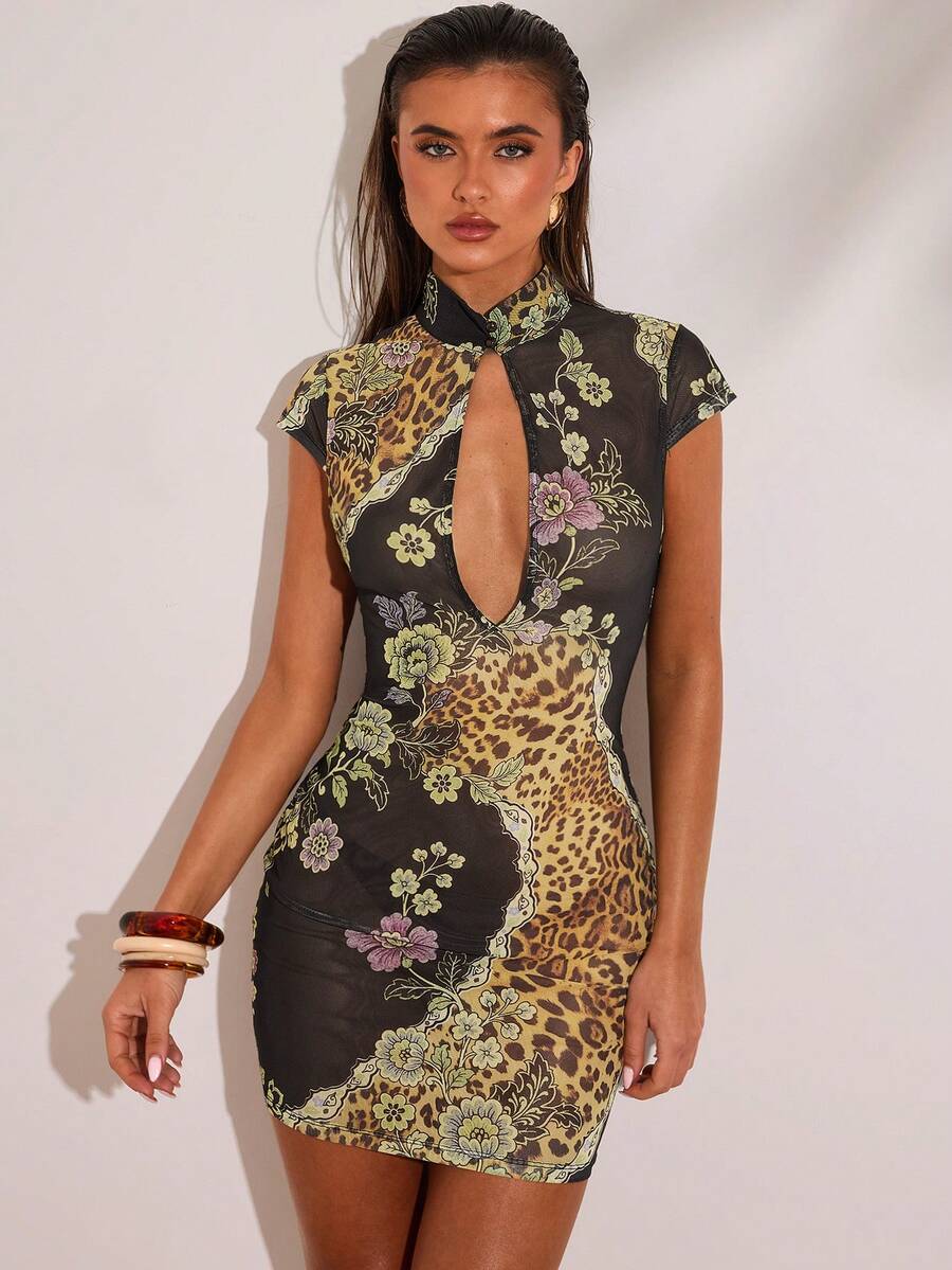 SHEIN BAE Đầm ngắn tay lửng gợi cảm in hoa, thiết kế khoét lỗ dành cho nữ. - Nhiều màu - Xem 1
