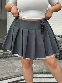 SHEIN CURVE+ 大码女式休闲侧系带百褶短裙，配打底裤，拼接蕾丝裙 - 深灰色 - 查看 5