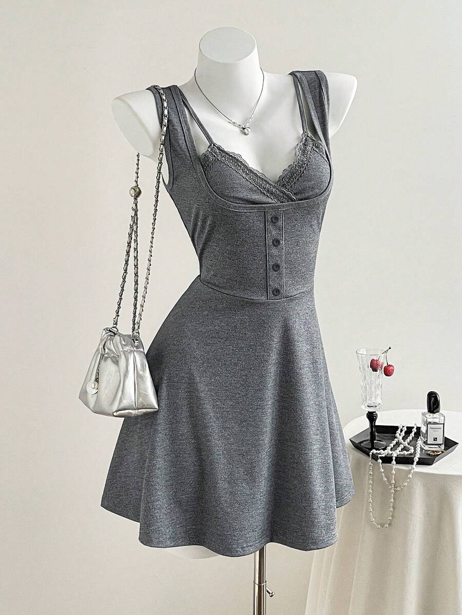 Vestido de verano ajustado sin mangas con parches de encaje de unicolor - Gris - Ver 1