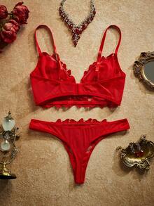 2pcs/Set French Classic V-Shape Sexy Bra & Panty Lingerie Set - Red - View 2