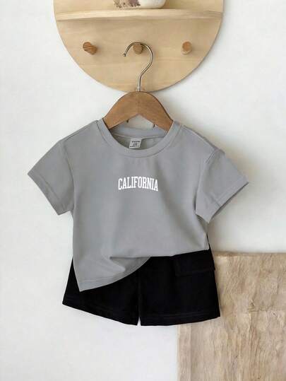 2件套幼儿男童休闲英文图案圆领长袖宽松T恤和松紧腰短裤套装，儿童服装，婴幼儿套装，男童运动服，短袖短裤套装，适合春夏穿着，适合6个月至3岁宝宝