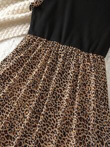 SHEIN Vestido casual de niña con cuello redondo, de punto, de unicolor y estampado de leopardo en patchwork - Caqui - Ver 11