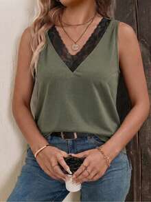 EMERY ROSE Model Camisole Kasual Wanita Ukuran Plus Terbaru dengan Leher V dan Hiasan Renda - MultiWarna - View 6