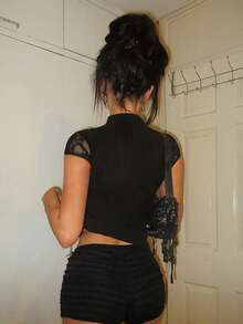 Jeanoix 女士蕾丝纽扣镂空休闲百搭日常衬衫 - 黑色 - 查看 2