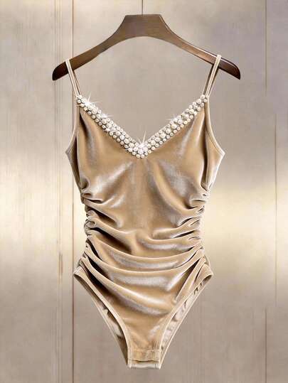 Franclia Uniwersalny damski elegancki aksamitny kombinezon z dekoltem w serek w kolorze moreli, zdobiony wieloma perłowymi zdobieniami z przodu, marszczeniem w talii, ściągaczem w talii, odpowiedni na każdą porę roku, idealny na randki, do biura i na randki, na ulice miasta i na świąteczne wyjazdy, uniwersalny, dojazd do pracy, na co dzień, na spotkanie, do negocjacji biznesowych, do biura, na randki, na galę, na uroczystość ukończenia szkoły, miejski strój roboczy dla nauczyciela, strój na święta i nowy rok, na nieformalne spotkanie, strój podróżny, funkcjonalny, elegancki, minimalistyczny, całoroczny kombinezon Presence