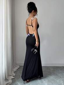 Elenzga Đầm satin đen bóng, hở lưng, thanh lịch, thiết kế thời trang phù hợp cho các dịp như du lịch đảo, nghỉ mát biển, kỷ niệm, hẹn hò lãng mạn, đám cưới, tiệc mùa hè, dạo biển, dạo chơi thường ngày và lãng mạn. - màu đen - Xem 3