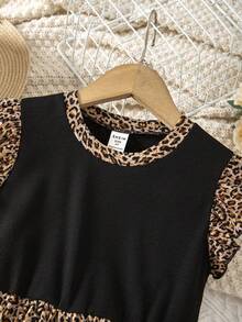 SHEIN Vestido casual de niña con cuello redondo, de punto, de unicolor y estampado de leopardo en patchwork - Caqui - Ver 9