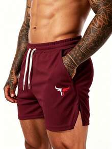 GymBeat Quần short nam dáng casual, cạp chun, có dây rút, túi và xẻ tà hai bên. - Màu Đỏ Sâu - Xem 3