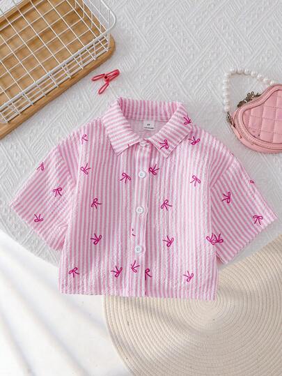 SHEIN Genkimix Kids Summer New Young Girl Pink & White Striped Cute Pink Bow Drop-Shoulder Casual Short Shirt, Suitable For Vacation, Leisure, Outing, Street Photography Activities