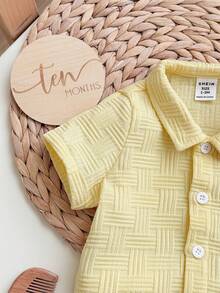 SHEIN Neugeborenes Baby Mädchen süßes lässiges Sommer Set aus gelbem Poloshirt mit Kurzarm und Shorts mit elastischem Bund - Gelb - Übersicht 6