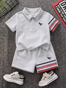SHEIN 2 pièces/set Ensemble Top à col polo rayé et short pour bébé garçon, imprimé de dessin animé mignon d'été en tricot, tenue de sport décontractée - Multicolore - Voir 1