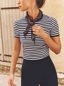 Briarwyn Women's  Navy Striped Round Neck Fitted Casual Daily Wear Short Sleeve  Crew Neck T-Shirt  With Paisley Scarf,Vacation Outfits Women,Old Money Style - Multicolor - View 6