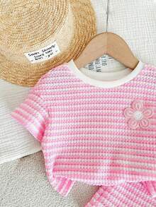 SHEIN LMoss Kids 女婴可爱休闲条纹拼接短袖T恤和松紧腰短裤套装 - 粉色 - 查看 4