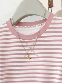 Young Girl Round Neck Short Sleeve T-Shirt, Suitable For Spring/Summer Casual, Home, Holiday, Festival School Pink And White Striped - Multicolor - View 3