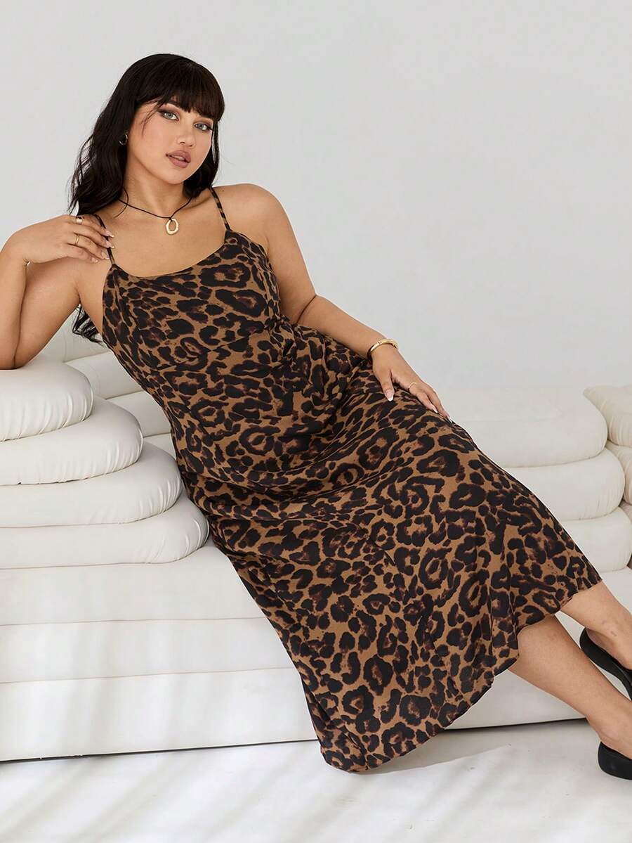 SHEIN EZwear Plus Size Leopard Print Spaghetti Strap Backless Dress With Adjustable Waist Ties And Hidden Zipper, Suitable For Spring/Summer Party