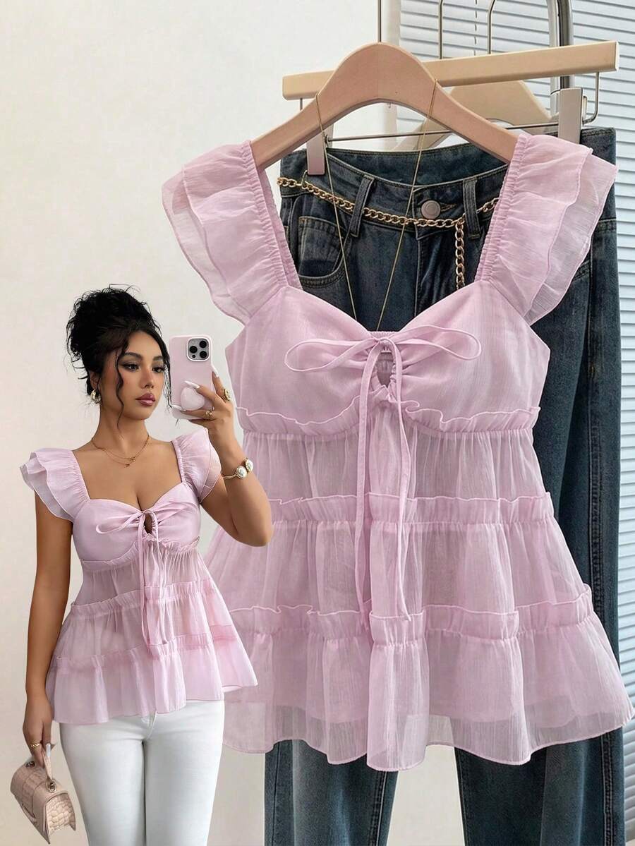 Rafferiza Camisa Casual Feminina de Verão com Mangas Duplas Franzidas, Decote Vazado e Cordão, Acabamento Franzido, Adequada para Férias - Rosa chiclete - Visão 1