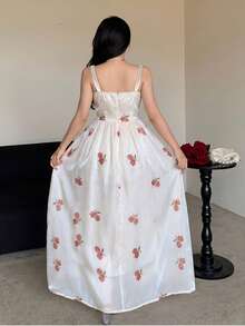 Modelyn Đầm xòe không tay dáng ôm in hoa màu mơ, thích hợp cho mùa xuân/hè. - Nhiều màu - Xem 2