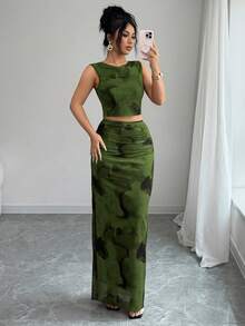 Rafferiza Bộ đồ 2 món thanh lịch dành cho nữ: áo hai dây phối lưới nhuộm màu chuyển sắc, không tay, ôm sát, xẻ tà. - màu xanh lá - Xem 6