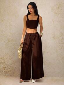 SHEIN PETITE Bộ đồ thể thao mùa xuân/hè mới, kiểu dáng thường ngày gồm áo hai dây và quần ống rộng có túi, chất liệu vải có họa tiết. - Màu Đỏ Sâu - Xem 3