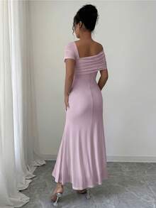 Modelyn Spring/Summer Off-Shoulder Floral Bodycon Dress, Elegant & Slimming - Mauve Purple - View 3