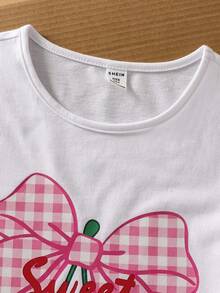 SHEIN Bộ áo thun và quần kẻ caro in hình quả anh đào dễ thương dành cho bé gái, thích hợp cho các hoạt động thường ngày và mặc dạo phố. - trắng - Xem 7