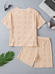 SHEIN 2pcs Tween Boy Casual Tan Textured Fabric Round Neck Short Sleeve T-Shirt And Shorts Set,Summer School Back-To-School Outfit,Daily Sports Wear - Multicolor - View 2
