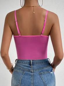SHEIN Glamour Áo liền thân hai dây ren màu trơn gợi cảm dành cho nữ, thích hợp cho mùa hè. - Màu Hồng Tươi - Xem 2