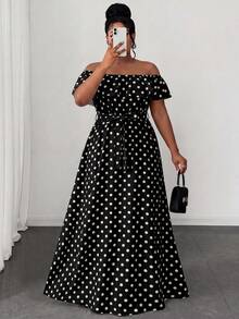 Maweii Maxikleid für Damen in Große Größen aus leichtem, fließendem Stoff mit Schwarz-Weiß Polka Punkt Muster, Carmen-Ausschnitt und Rüschensaum. Mit Taillenschleife und lang geschnittenen, weiten Rock. Geeignet für modische Casual-Anlässe, romantische Dates, Valentinstag Nachmittagstee, Abschlussfeiern, Reisen, städtische Ausflüge, romantische Hochzeitssaison und elegante Gästegarderobe: Graziöse Kleidung, minimalistische Mode für Große Größen - Verschiedenfarbig - Übersicht 5
