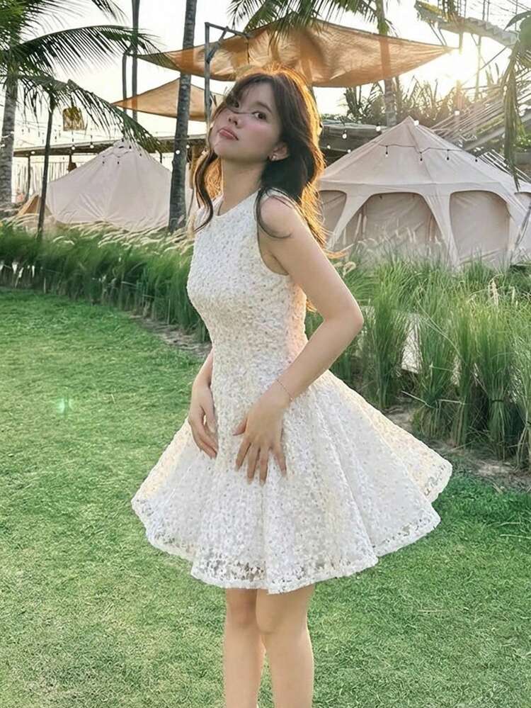 Women's Round Neck Textured Korean Style Elegant Sleeveless Floral Mini Dress For Party/Birthday