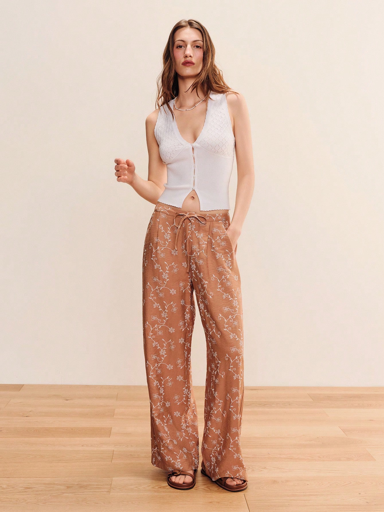 Brown Trouse With A White Floral Print Wide And Flowy Pants With A Tie Belt Cute French Style Vintage Pants Holiday Outfit Frech Style Casual Pants