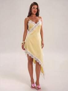 SHEIN BAE Women's Elegant Sexy Contrast Color Lace Patchwork Asymmetric Hem Backless Camisole Mini Dress, Summer Golf White - Yellow - View 1