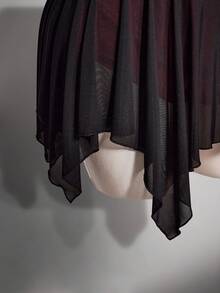 SHEIN ICON 大尺碼女款復古2000s/70s/90s哥德風黑色夏季夜店派對舞廳洋裝，Y2K網紗細肩帶修身不對稱下擺抓褶胸前設計 - 彩色 - 查看 7