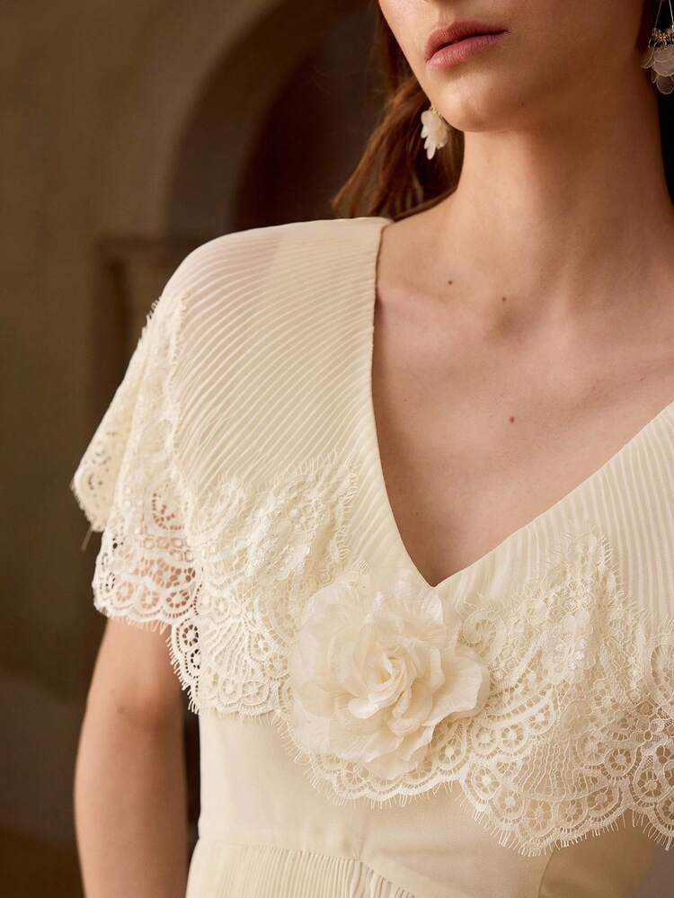 ELEGANT & DELICATE WOMEN'S CONTRAST LACE DRESS