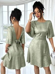 SHEIN Raffinéa Đầm nữ thanh lịch, nhẹ nhàng, thích hợp mặc ngoài trời hoặc hẹn hò, thiết kế hở lưng, buộc dây, tay bồng, eo thắt, dáng ngắn, thích hợp cho mùa xuân/hè. - màu xanh lá - Xem 3