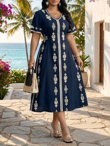 SHEIN Lady Đầm dự tiệc cỡ lớn in họa tiết cổ điển, thắt eo, kiểu dáng thường ngày, thích hợp cho kỳ nghỉ. - Nhiều màu - Xem 1