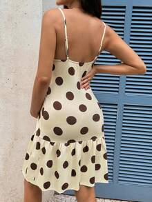 SHEIN Váy bầu hai dây in chấm bi, viền bèo nhún - Màu be - Xem 2