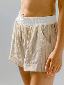 Aralina Short de détente décontracté avec boutons et contraste de rayures à la taille - Kaki - Voir 4